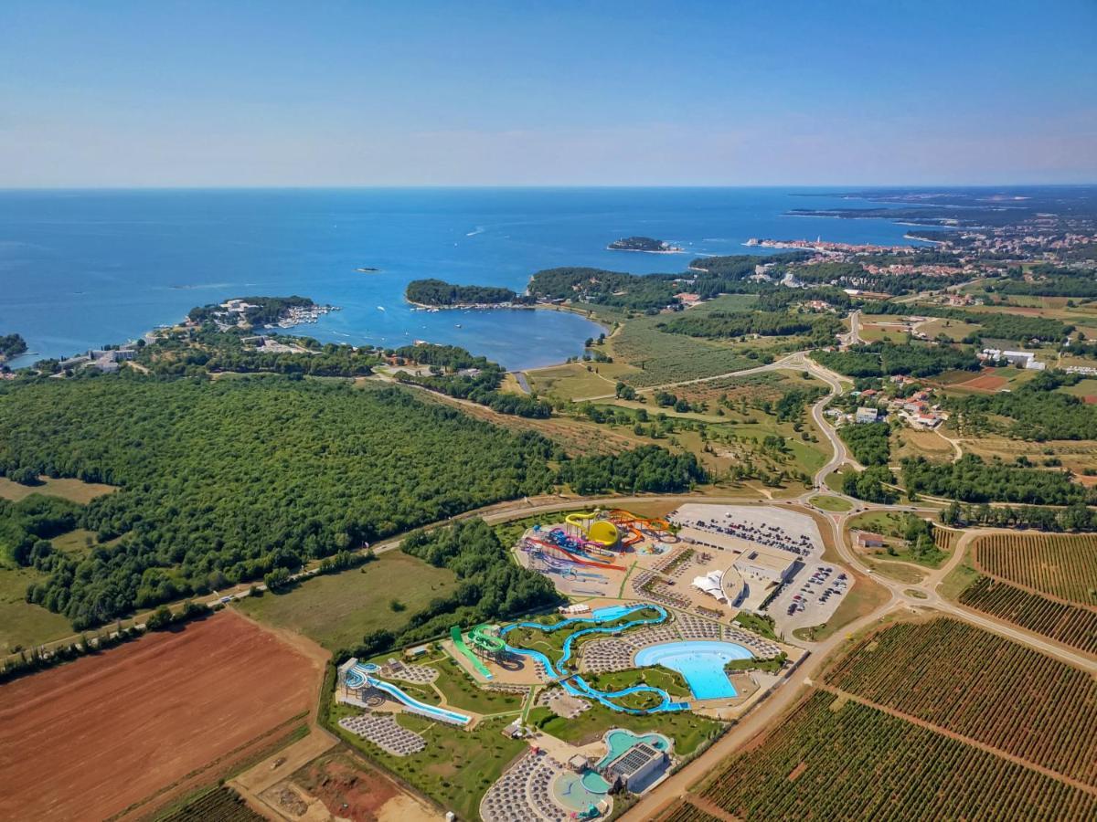 Apartments Lori Poreč Exterior foto